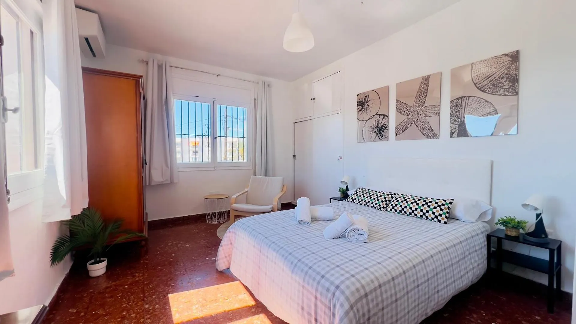 Villa Torrecilla En El Centro De Nerja - South Costa Spain