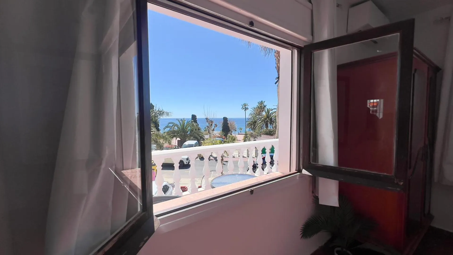 Villa Torrecilla En El Centro De Nerja - South Costa 0*,